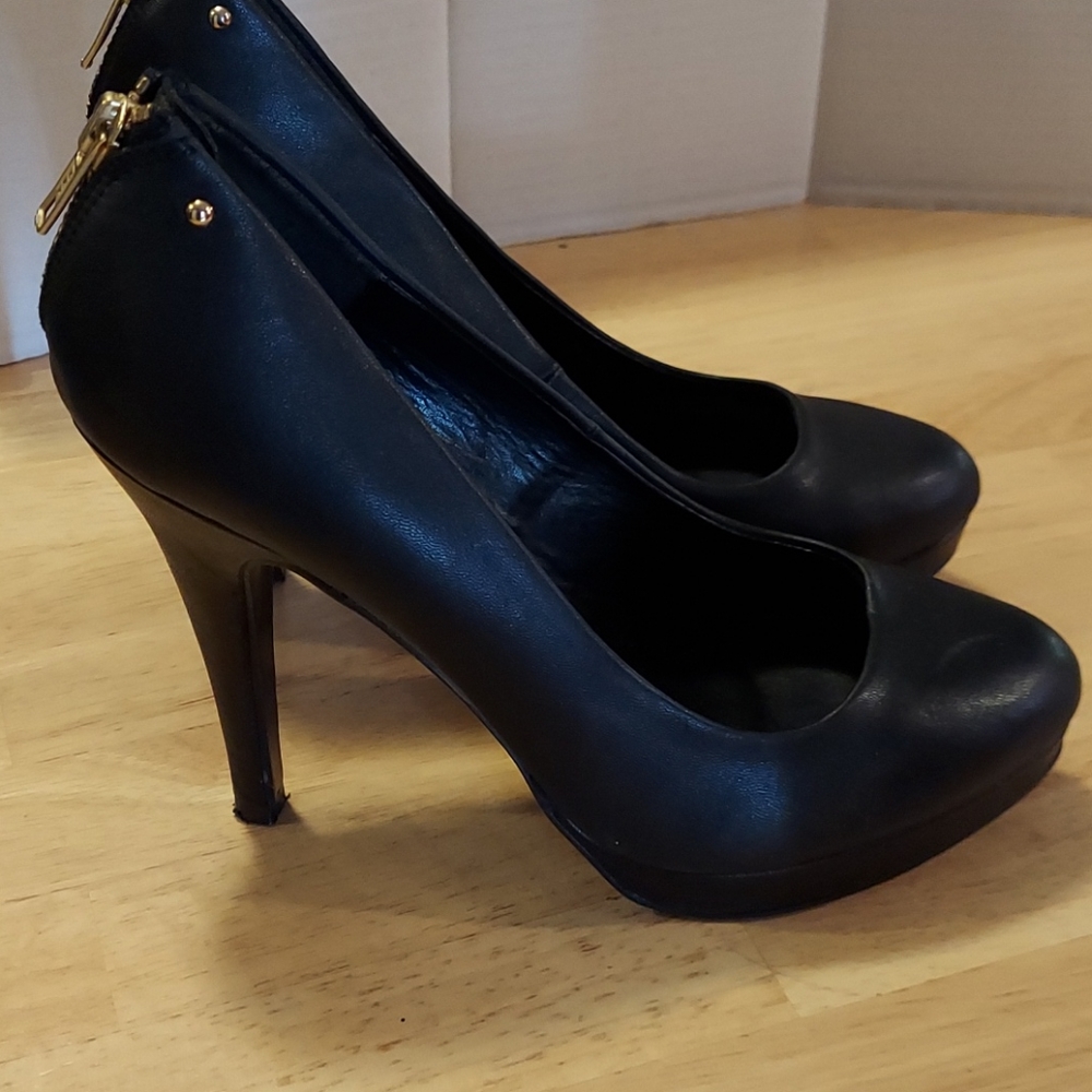 Call it Spring Black Pumps Zip-up Back Size 8